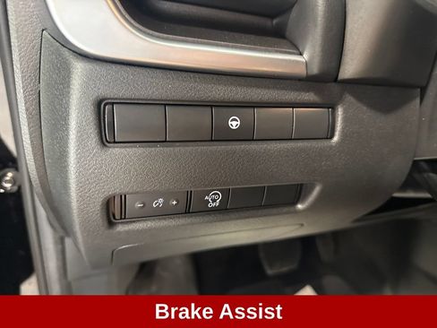 Used 2023 Nissan Rogue SV AWD/4WD image 10