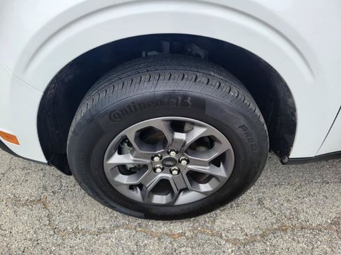 Used 2022 Ford Maverick XLT FWD image 23
