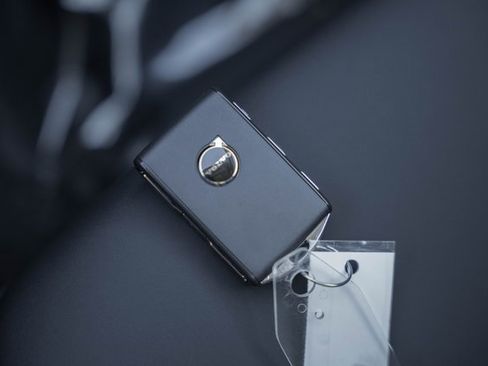 New 2026 Volvo XC60 B5 Plus w/ Protection Package Premier image 39