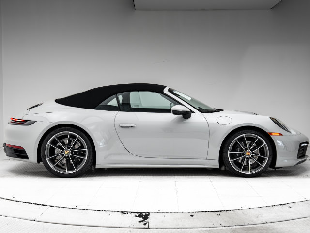 Certified 2024 Porsche 911 Carrera RWD image 36