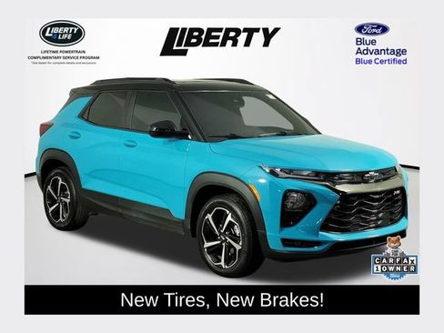 Used 2021 Chevrolet TrailBlazer RS w/ Sun and Liftgate Package AWD/4WD image 1