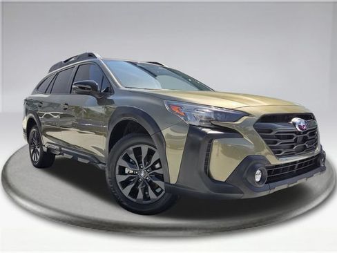 Certified 2023 Subaru Outback Onyx Edition XT AWD/4WD image 13