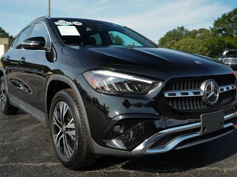 Used 2025 Mercedes-Benz GLA 250 image 38