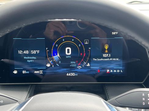 Certified 2025 Chevrolet Equinox LT w/ Safety and Technology Package AWD/4WD image 17