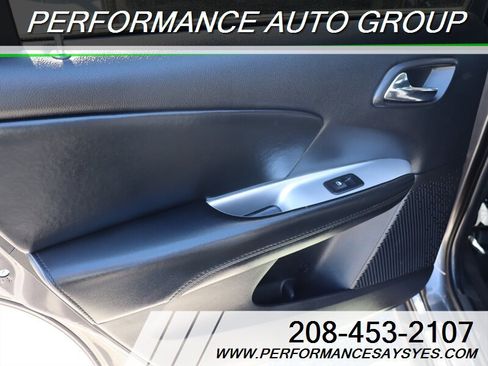 Used 2018 Dodge Journey SE w/ Connectivity Group image 12