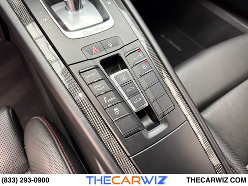 Used 2015 Porsche 911 Turbo S image 57