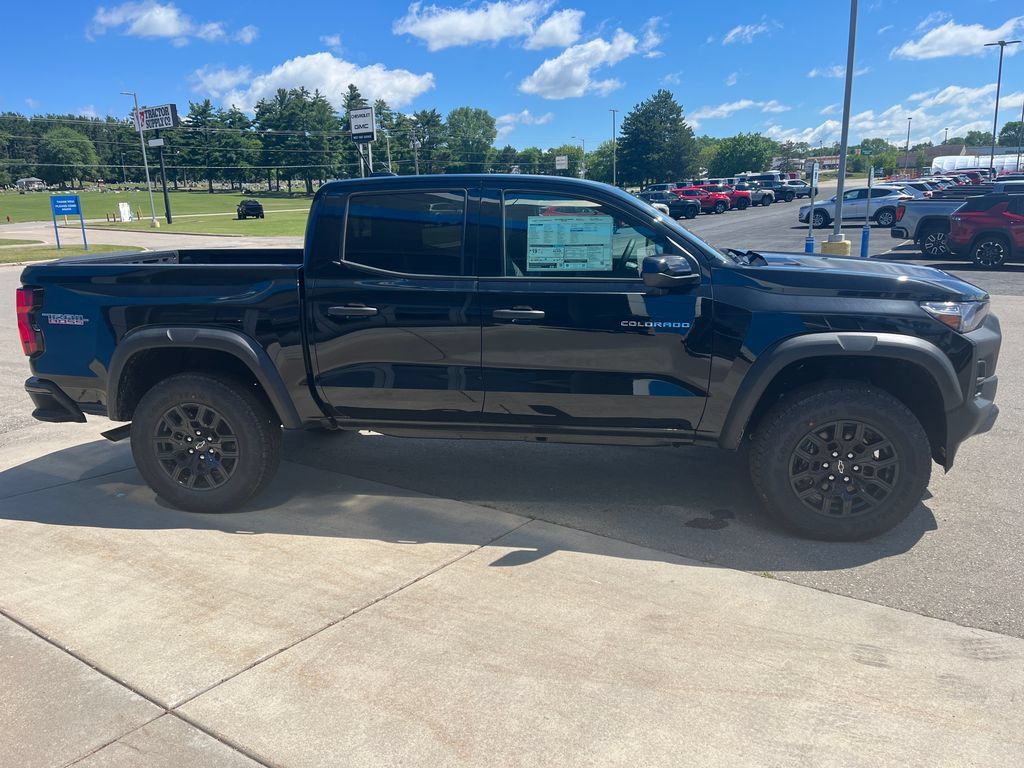 New 2026 Chevrolet Colorado Trail Boss AWD/4WD image 4