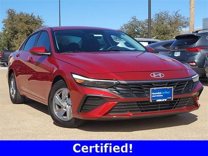 Certified 2025 Hyundai Elantra SE