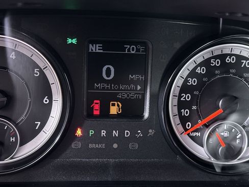 Used 2024 RAM 1500 Tradesman w/ Tradesman SXT Package RWD image 12