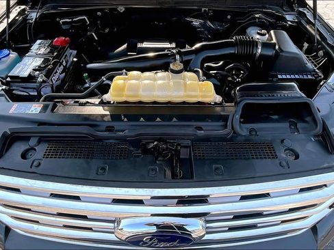 Used 2018 Ford Expedition Max Limited w/ Equipment Group 302A AWD/4WD image 5