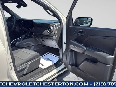 Used 2026 Chevrolet Colorado Trail Boss AWD/4WD image 23