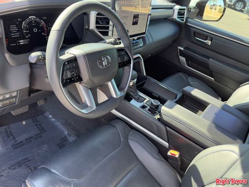 Certified 2025 Toyota Sequoia Platinum image 17