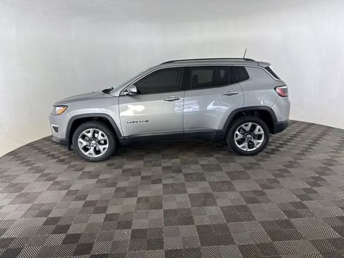 Used 2021 Jeep Compass Limited AWD/4WD image 10