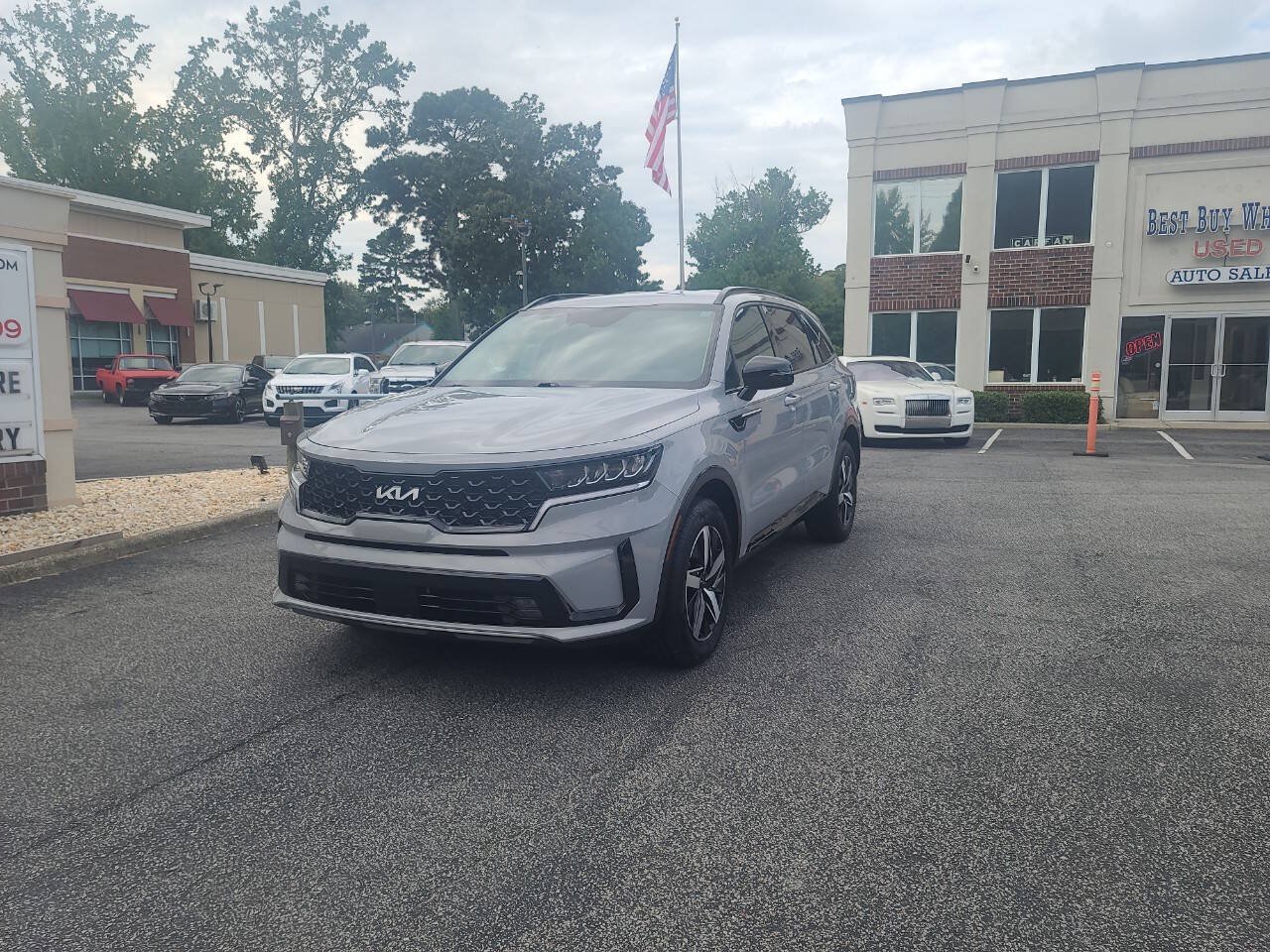 Used 2023 Kia Sorento EX FWD image 3