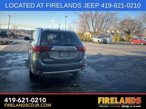 Used 2016 Mitsubishi Outlander SEL image 18