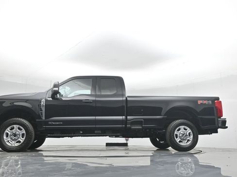 New 2026 Ford F350 XLT w/ FX4 Off-Road Package image 7