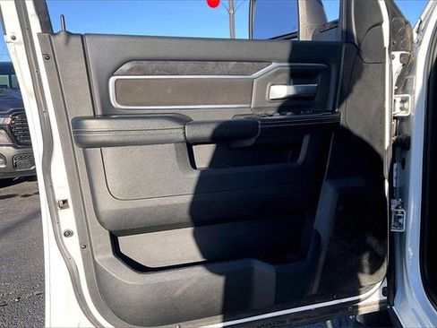 Certified 2024 RAM 3500 Big Horn image 18