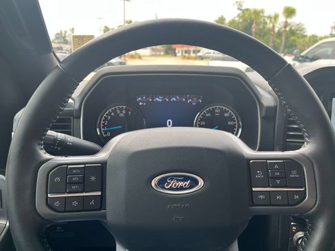 Used 2022 Ford F150 XLT w/ Equipment Group 302A High AWD/4WD image 16
