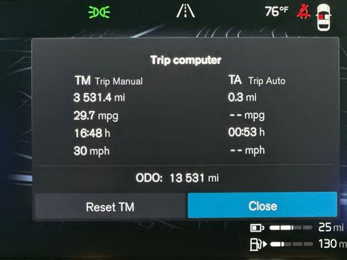 Used 2023 Volvo S60 T8 Core image 29