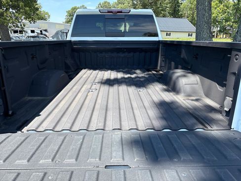 Used 2021 GMC Sierra 3500 Denali w/ Technology Package AWD/4WD image 34