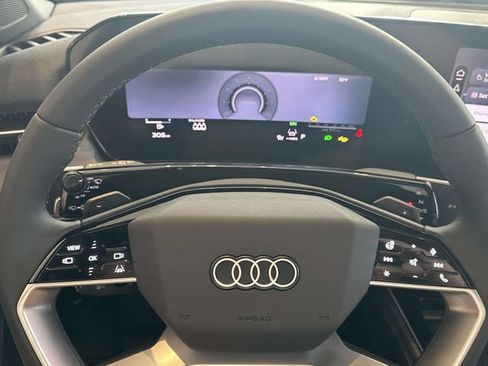 New 2026 Audi Q3 quattro 2.0T AWD/4WD image 10