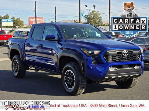 Used 2025 Toyota Tacoma TRD Off-Road image 7