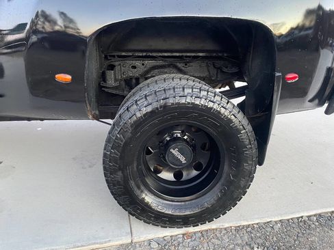 Used 2013 GMC Sierra 3500 Denali image 16