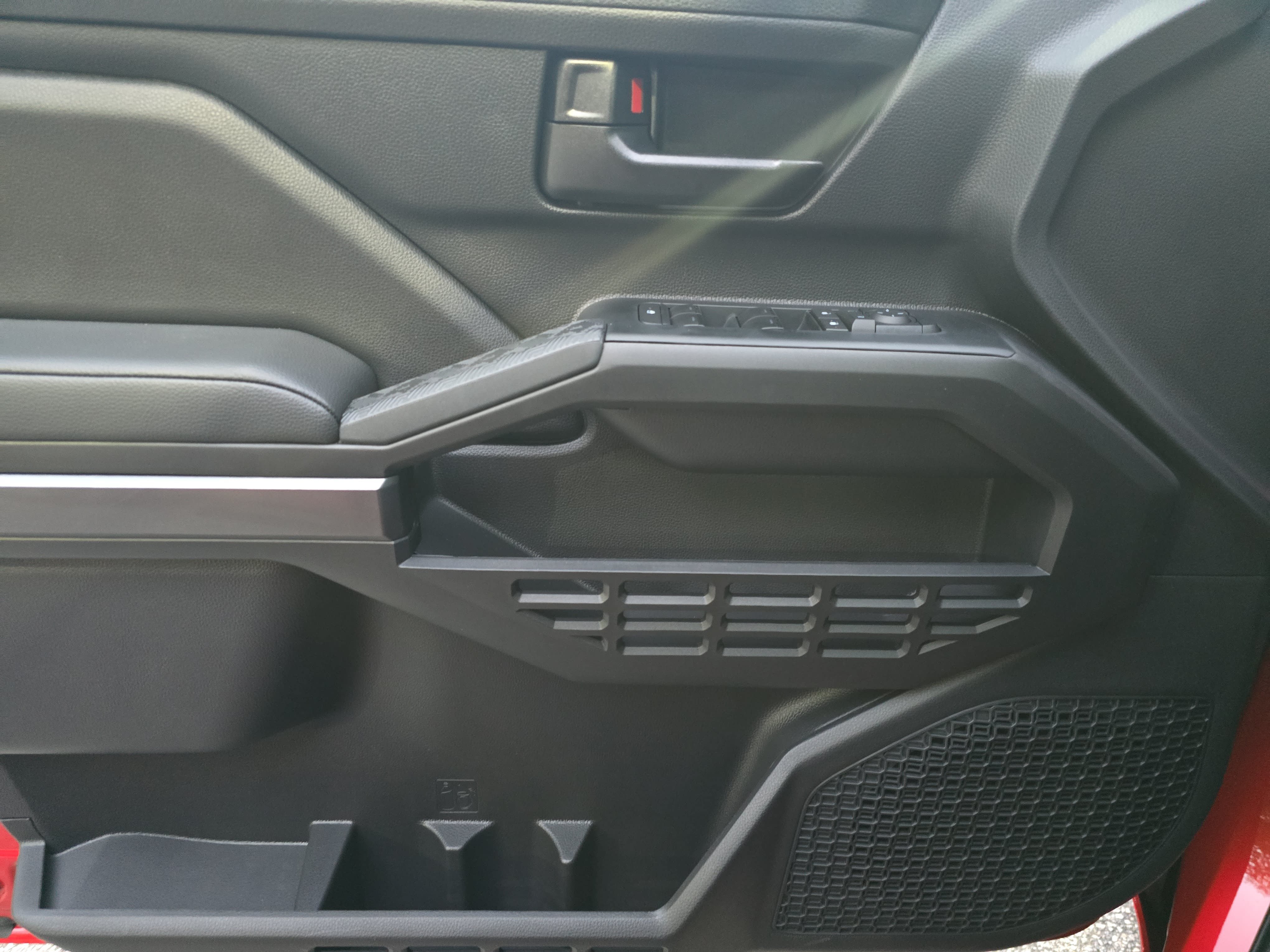 New 2026 Toyota Tacoma SR5 AWD/4WD image 23