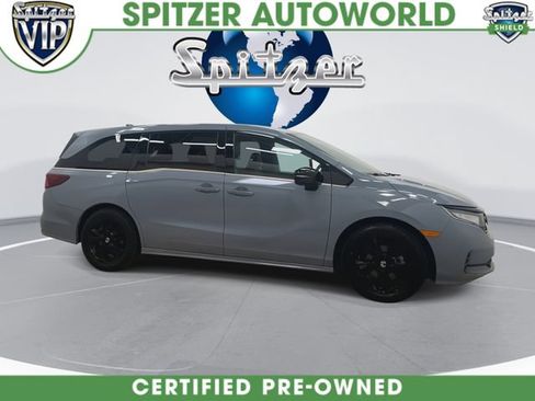 Used 2024 Honda Odyssey Sport image 2