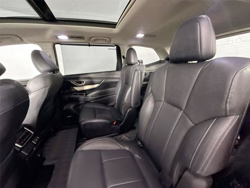 Used 2020 Subaru Ascent Limited w/ Technology Package AWD/4WD image 32