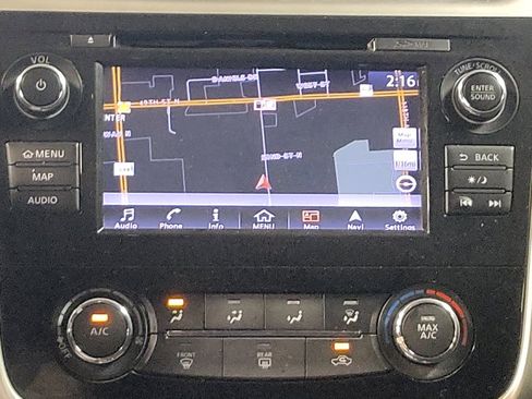 Used 2018 Nissan Altima 2.5 SR w/ SR Midnight Edition FWD image 25