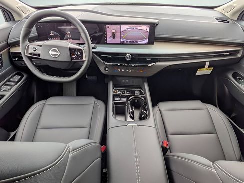 Used 2025 Nissan Murano SL AWD/4WD image 24