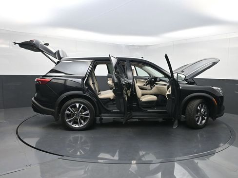 Used 2023 INFINITI QX60 Luxe w/ Cargo Package FWD image 39