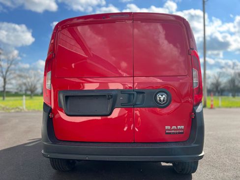 Used 2018 RAM ProMaster City Tradesman FWD image 10