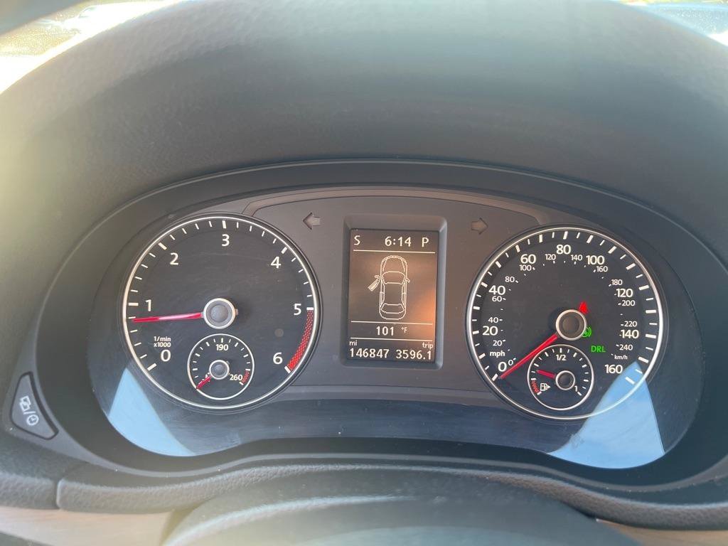 Used 2015 Volkswagen Passat TDI SE FWD image 17