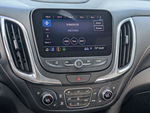 Used 2019 Chevrolet Equinox Premier FWD image 11