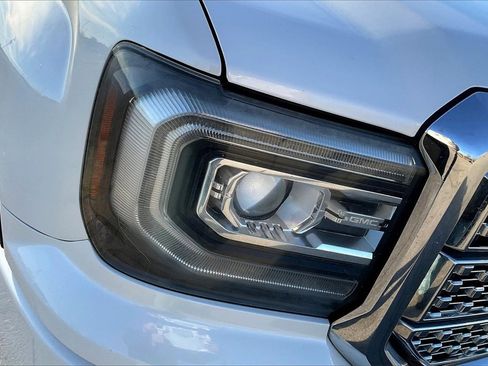 Used 2017 GMC Sierra 1500 Denali image 32