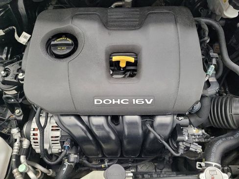 Used 2017 Kia Forte LX image 30