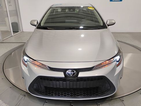 Used 2020 Toyota Corolla LE FWD image 93