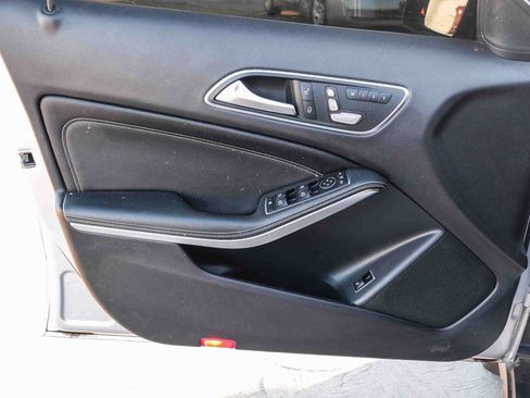 Used 2019 Mercedes-Benz GLA 250 4MATIC image 23