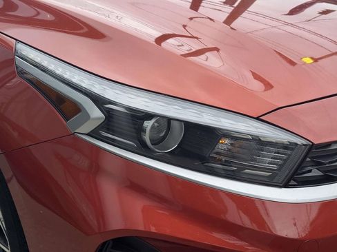 Used 2023 Kia Forte LXS image 8