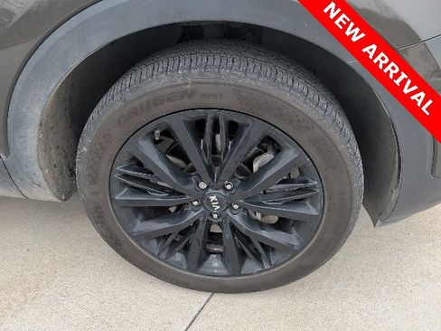 Used 2020 Kia Telluride SX w/ Towing Package image 10