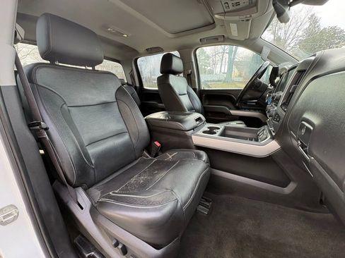 Used 2017 Chevrolet Silverado 2500 LTZ w/ LTZ Plus Package image 23