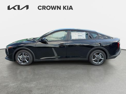 New 2026 Kia K4 FWD image 8