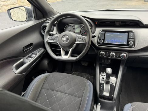 Used 2018 Nissan Kicks S w/ Exterior Package FWD image 13
