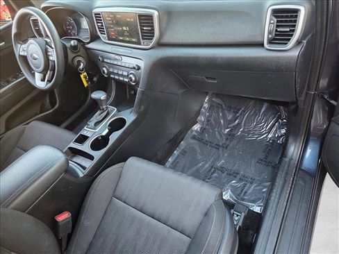 Used 2022 Kia Sportage LX image 20