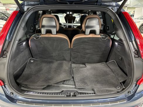 Certified 2024 Volvo XC90 B6 Plus w/ Protection Package Premier AWD/4WD image 26