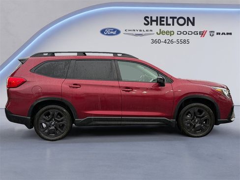 Used 2023 Subaru Ascent Onyx Edition Limited image 6