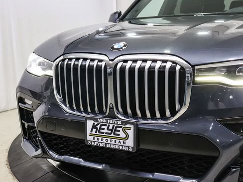 Used 2020 BMW X7 xDrive40i w/ M Sport Package AWD/4WD image 8