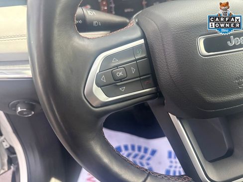 Certified 2022 Jeep Compass Limited AWD/4WD image 16